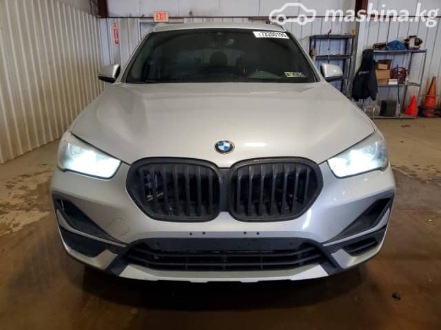 BMW X1 II (F48) Рестайлинг 28i xDrive 2.0 AT 4WD
