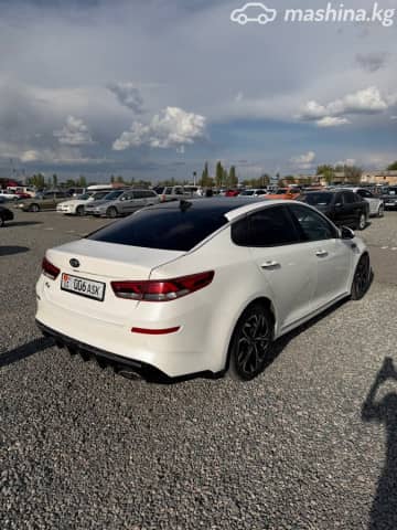 Kia K5 II 2.0 AT