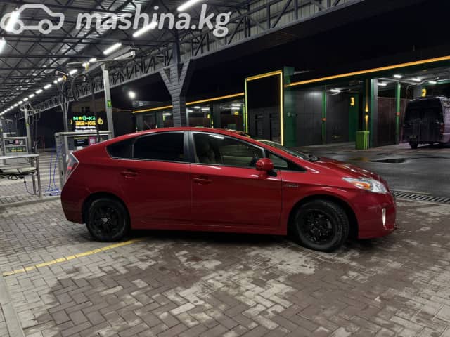 Toyota Prius III Рестайлинг (XW30) Plug-in Hybrid 1.8hyb AT