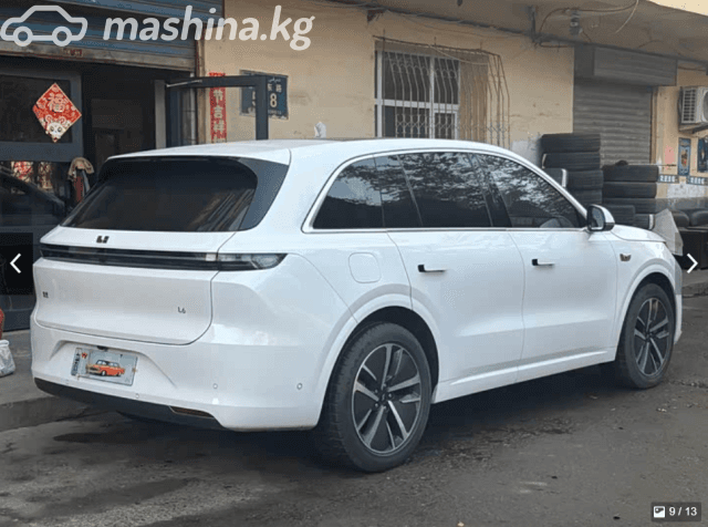 LiXiang L6 1.5hyb AT 4WD