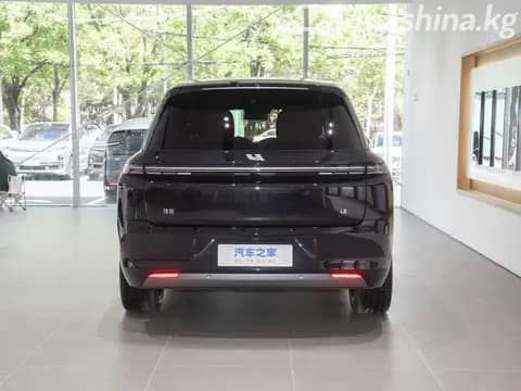 LiXiang L8 Рестайлинг 1.5hyb AT 4WD