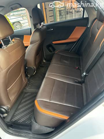 BYD E2 I Long Range Electro AT
