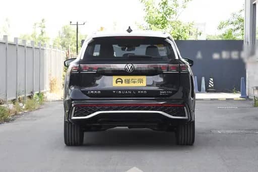 Volkswagen Tiguan III (China Market) 2.0 AMT 4WD