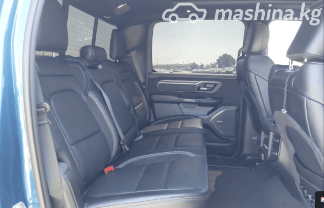 RAM 1500 V Mammoth 1000 6.2 AT 4WD