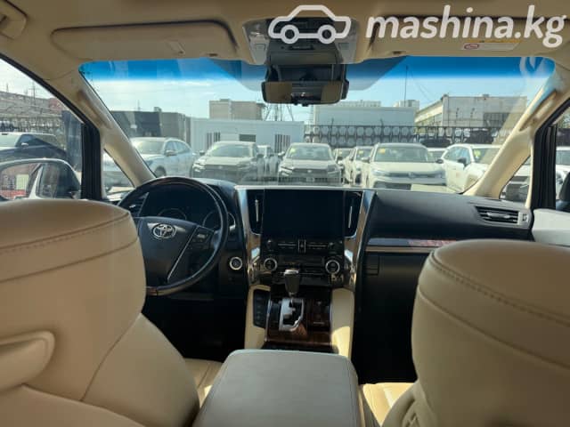 Toyota Alphard III Рестайлинг 2.5hyb CVT 4WD