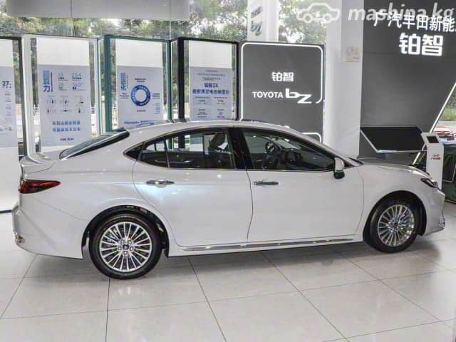 Toyota Camry IX (XV80) China Market 2.0hyb CVT