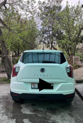 SsangYong Tivoli I Рестайлинг 1.6d AT