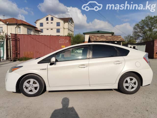 Toyota Prius III (XW30) 1.8hyb AT