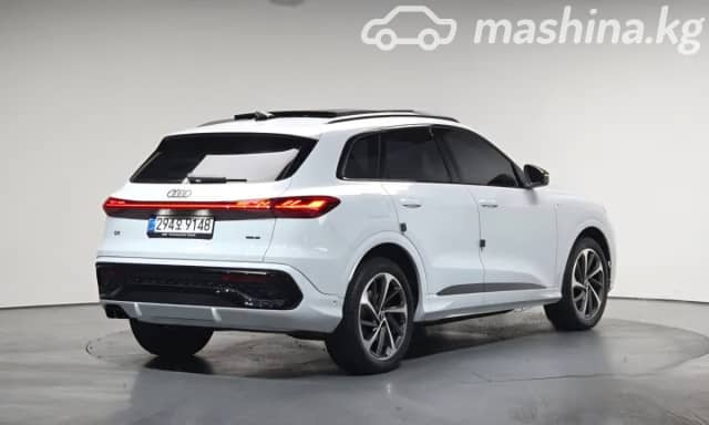 Audi Q5 III 40 TDI 2.0d AMT 4WD