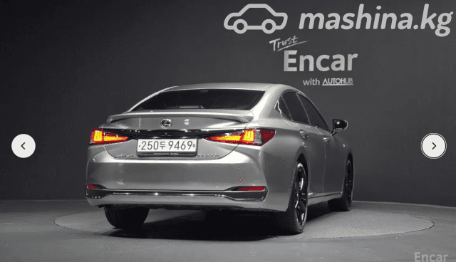 Lexus ES VII Рестайлинг 300h 2.5hyb CVT
