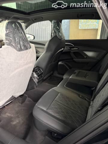 Audi Q5 III 40 TFSI 2.0 AMT 4WD