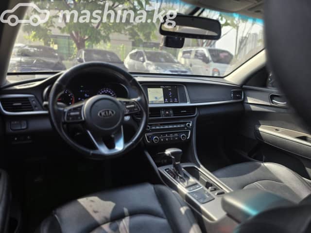 Kia K5 II 2.0 AT