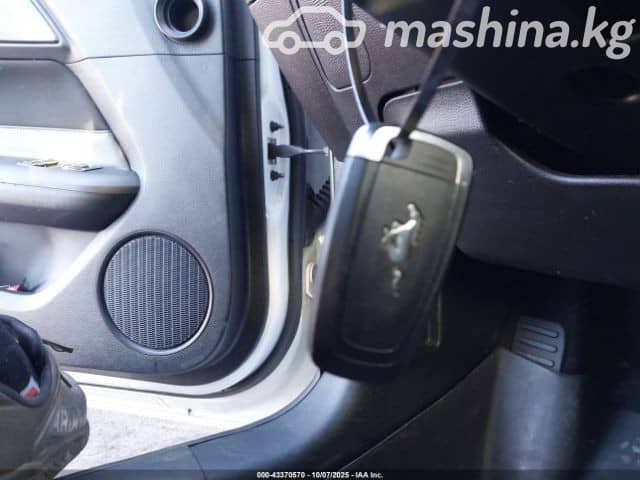 Ford Mustang VI Рестайлинг 2.3 AT