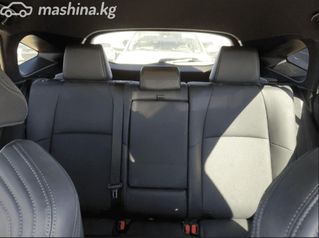 Toyota Venza II 2.5hyb CVT 4WD