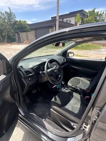 Chevrolet Spark IV 1.4 CVT