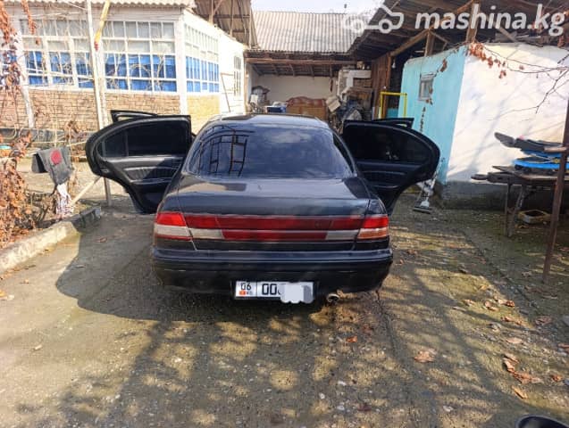 Nissan Maxima IV (A32) 2.0 MT
