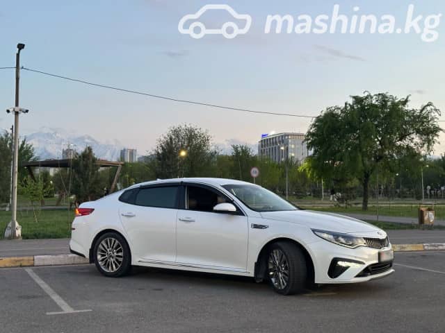 Kia K5 II 2.0 AT