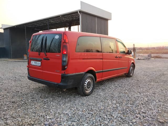 Mercedes-Benz Vito II (W639) 115 CDI L2 2.2d MT