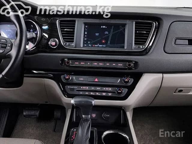 Kia Carnival III 2.2d AT