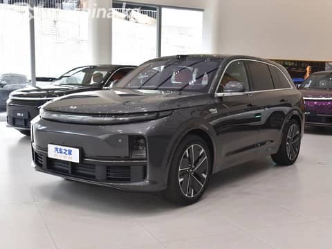 LiXiang L7 Рестайлинг 1.5hyb AT 4WD