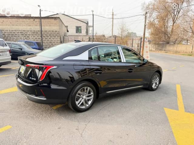 Hongqi E-QM5 54 kWh Electro AT