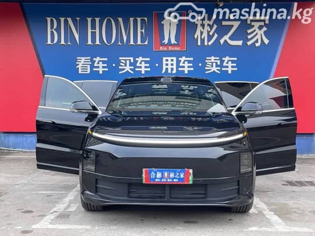 LiXiang L6 1.5hyb AT 4WD