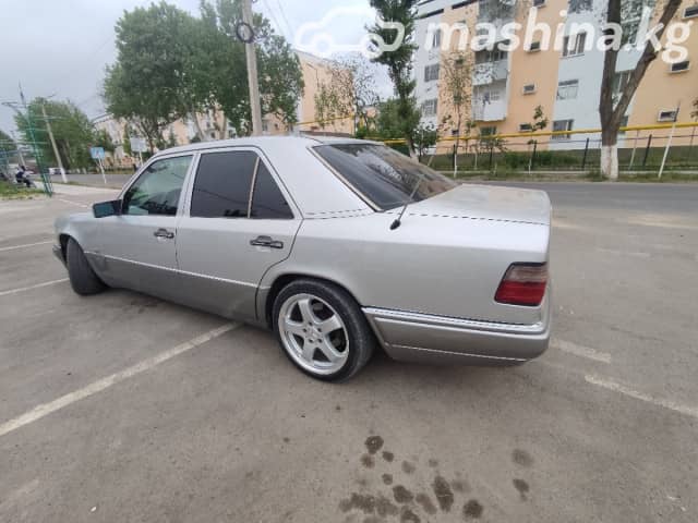 Mercedes-Benz E-Класс I (W124) 320 3.2 AT
