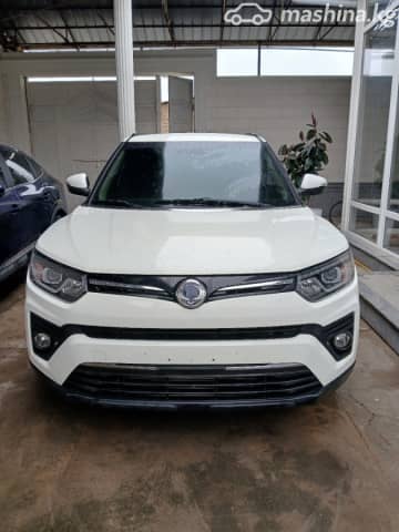 SsangYong Tivoli I Рестайлинг 1.6d AT