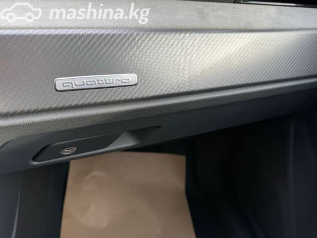 Audi Q3 II (F3) 45 TFSI 2.0 AT 4WD