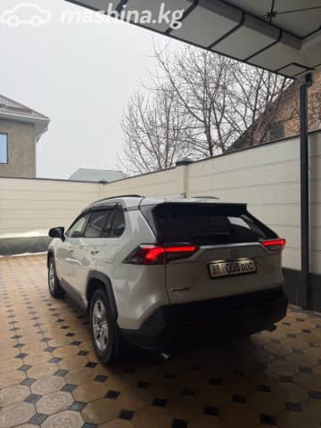 Toyota RAV4 V (XA50) 2.5 AT