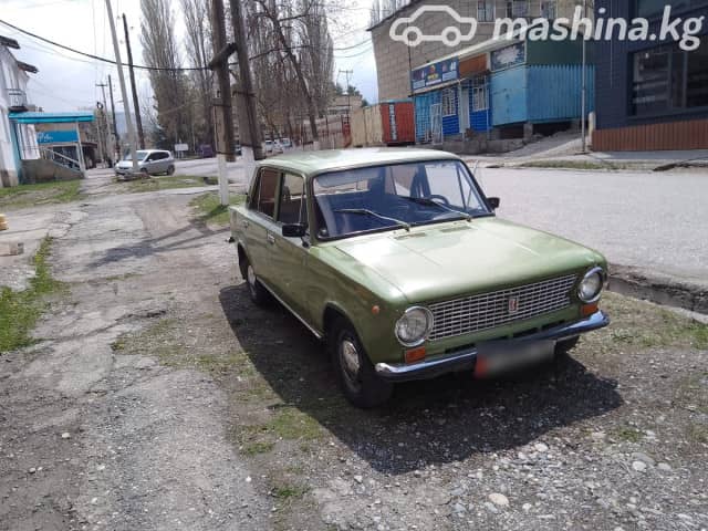 ВАЗ (Lada) 2101 21011 1.3 MT