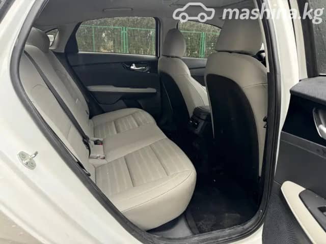 Kia K3 II China Market Рестайлинг 1.5 CVT