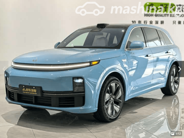 LiXiang L7 Рестайлинг 1.5hyb AT 4WD