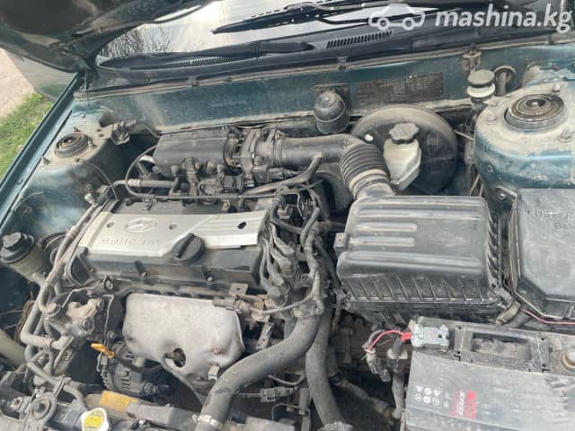 Hyundai Elantra III (XD2) Рестайлинг 1.6 MT