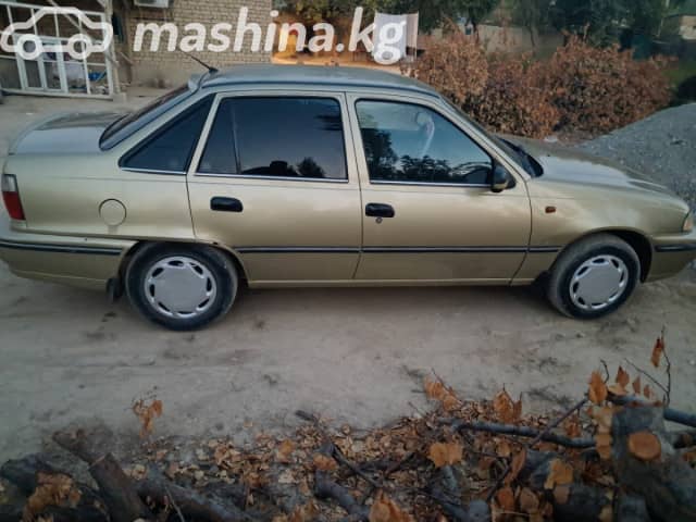 Daewoo Nexia I 1.5 MT