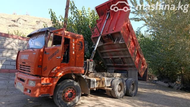 КамАЗ 6520