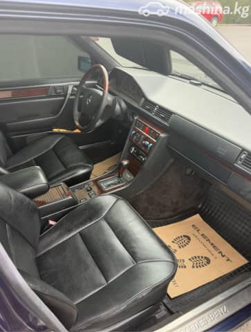 Mercedes-Benz E-Класс I (W124) 320 3.2 AT