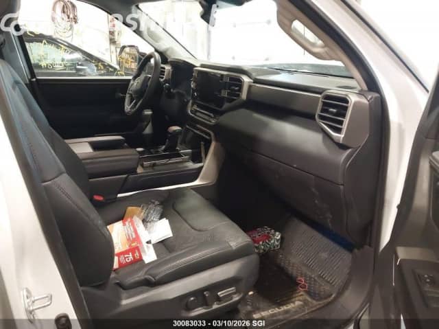 Toyota Sequoia III 3.5hyb AT 4WD