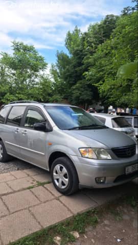 Mazda MPV II (LW) 2.0 MT