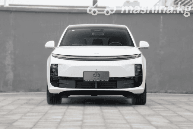 LiXiang L6 1.5hyb AT 4WD