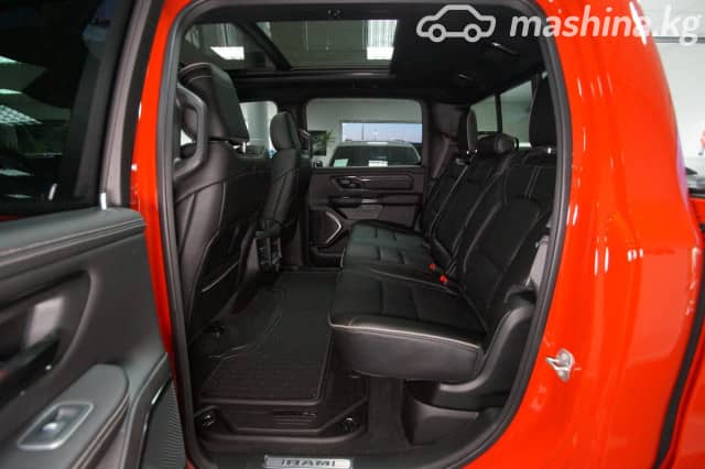 RAM 1500 V Quad Cab 5.7 AT 4WD