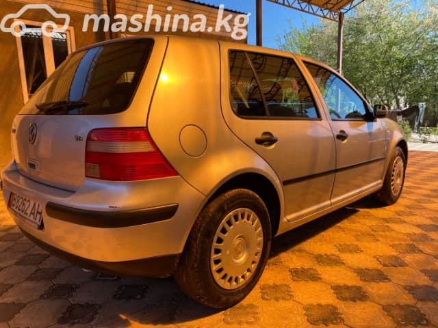 Volkswagen Golf V 1.6 AT