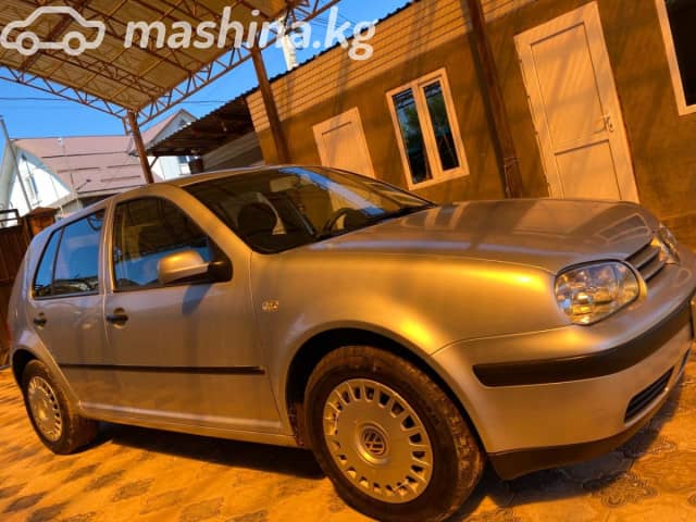 Volkswagen Golf V 1.6 AT