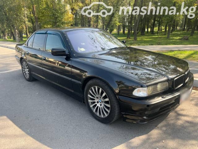 BMW 7 серии III (E38) 740i 4.4 AT