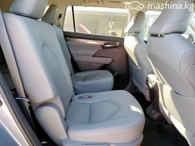Toyota Highlander IV (U70) 3.5 AT 4WD