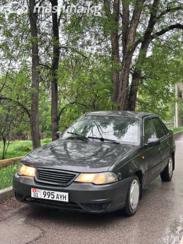 Daewoo Nexia I Рестайлинг 1.5 MT