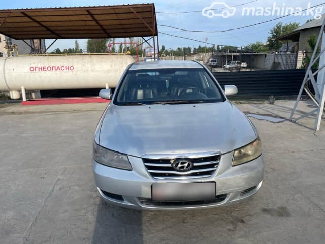 Hyundai Sonata V (NF) 2.0 AT Газ