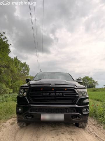 RAM 1500 V Quad Cab 5.7 AT 4WD
