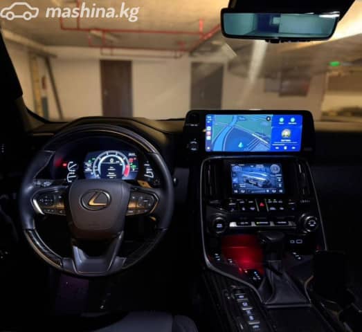 Lexus LX IV 600 3.5 AT 4WD