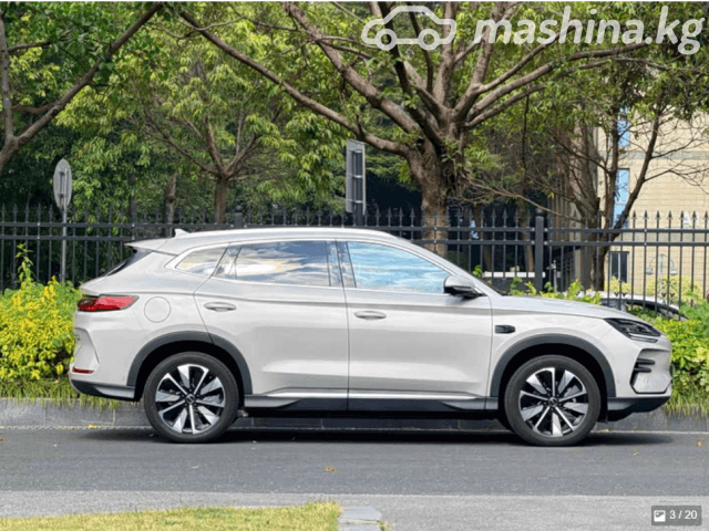 BYD Song Plus I Рестайлинг 71.8 kWh Electro CVT